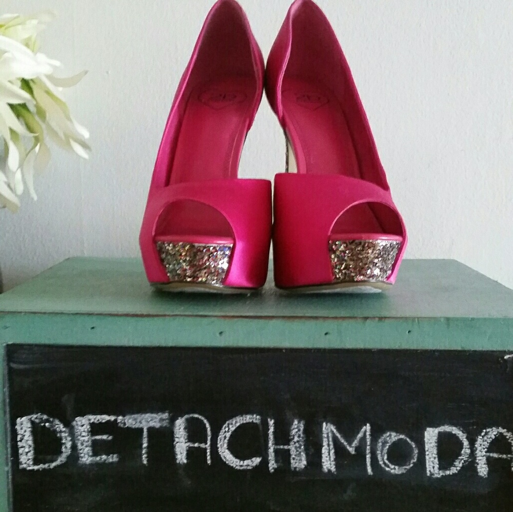 NWBOX Peep Toe Platform Heels